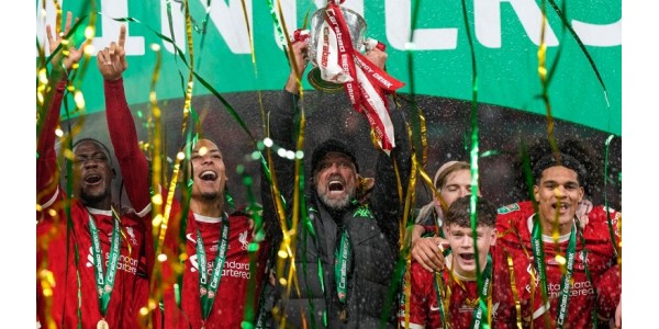 Liverpool conquista 10º título da Copa EFL Liverpool conquista 10º título da Copa EFL